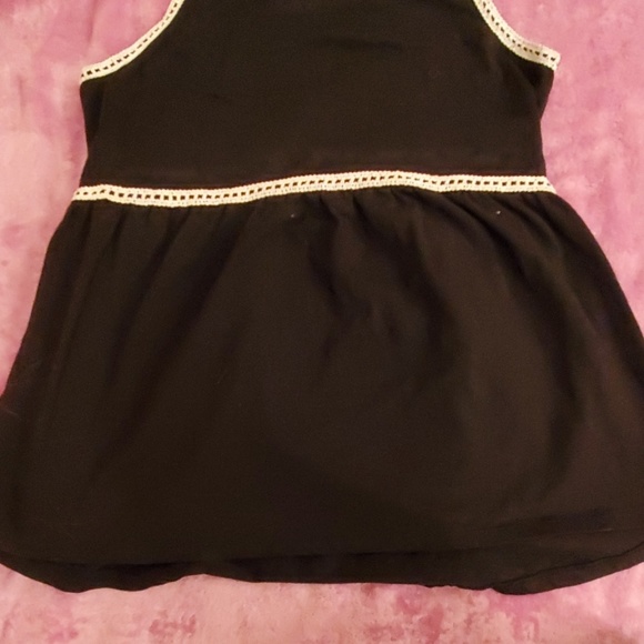 **7 for $25 Cute Tank with lace.. - Picture 3 of 4